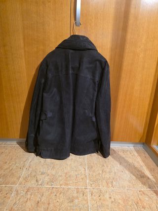 Chaqueta de cuero marrón