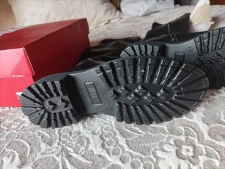 Botas altas negras XTI talla 37