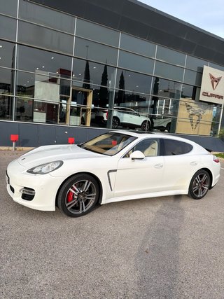 Porsche Panamera turbo