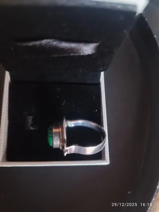 Anillo Plata con Piedra Verde