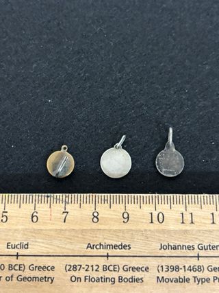 Lote 9 medallas y cruces antiguas