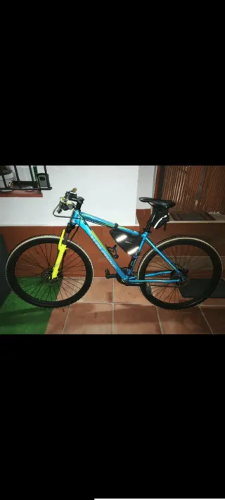 Bicicleta Montaña Azul y Amarilla OFERTA!! 220€
