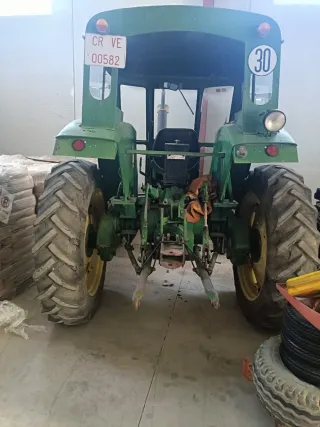 Tractor John Deere H-VE 04749