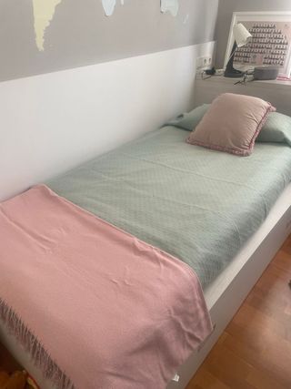 Conjunto colcha, plaid y cojín.