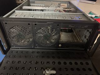 Caja Rack Servidor/PC