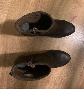Botines Estefania Marco Marrones