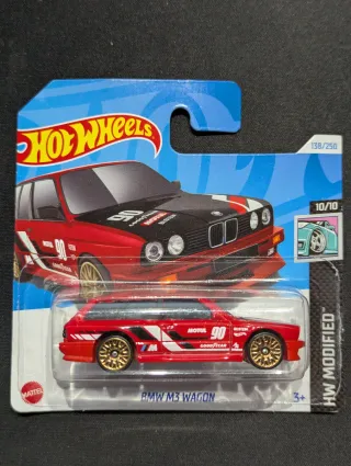 Hot Wheels BMW M3 Wagon Rojo Nuevo