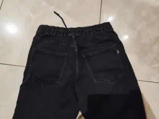Pantalón jogger Bershka negro