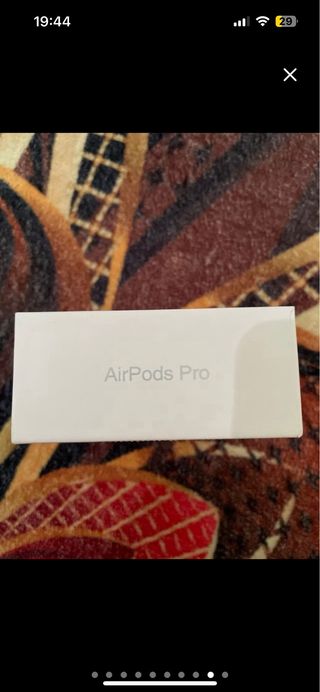 Apple AirPods Pro (2ª Gen) - Blancos