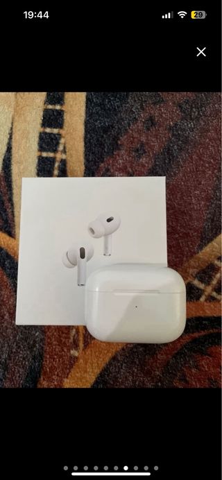 Apple AirPods Pro (2ª Gen) - Blancos