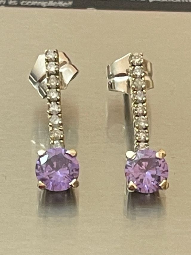 Pendientes Largos ,Oro 18k ,Diamantes y Tanzanita