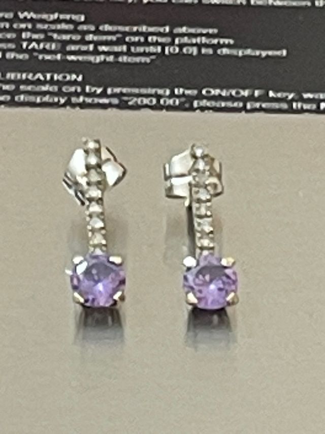 Pendientes Largos ,Oro 18k ,Diamantes y Tanzanita