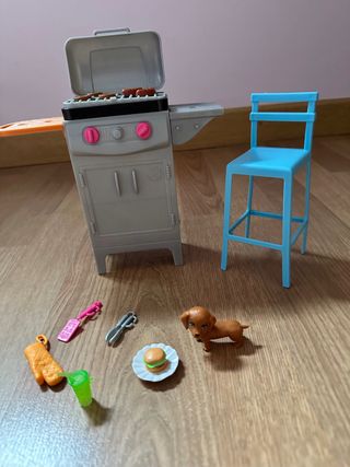 Barbacoa Barbie con accesorios