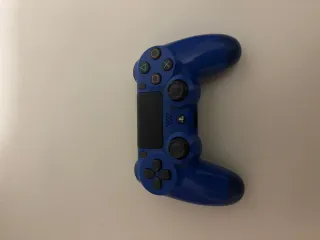 PS4 slim (PlayStation 4) + Mando Azul y Juegos