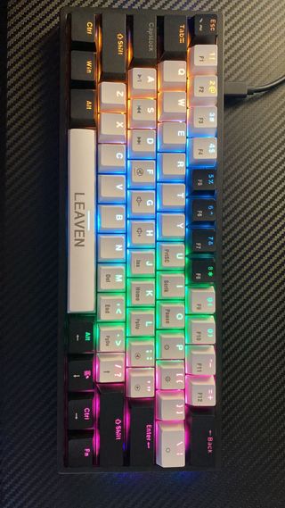 Teclado LEAVEN RGB