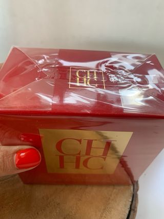 Perfume Carolina Herrera CH Privée EDP 80ml