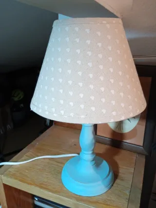 Lámpara infantil pequeña con Corazones