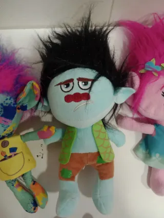 Lote Trolls Peluches y Figuras Hasbro