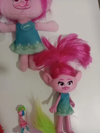 Lote Trolls Peluches y Figuras Hasbro