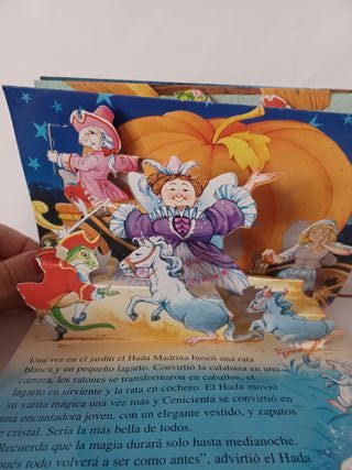 Cuento La Cenicienta + 4 muñecos dedo