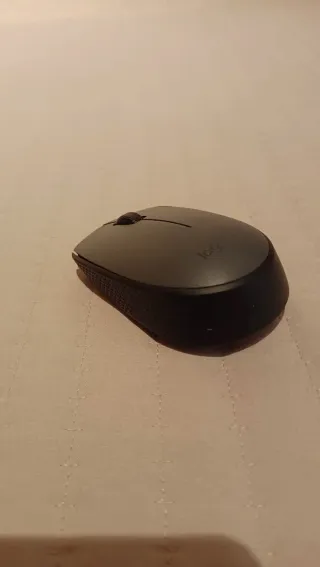 Teclado y Ratón Inalámbrico Logitech MK235