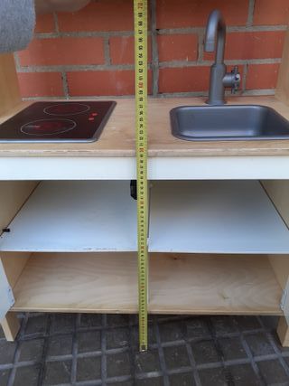 Cocinita de juguete DUKTIG