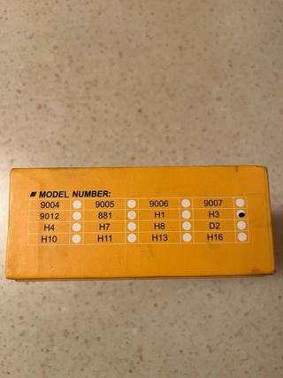 Bombillas LED H3/H7 amarillas y blancas