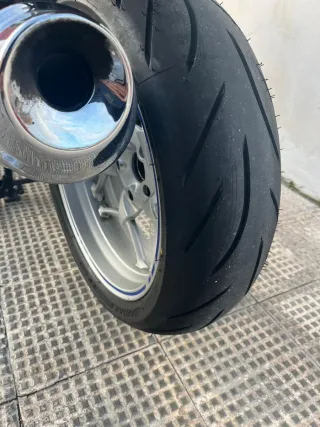 BMW R1200R Naked año 2009