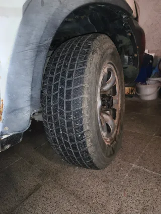 Nissan Terrano II 2001