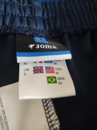 Lote 3 Pantalones Deportivos, 2 Sudaderas.