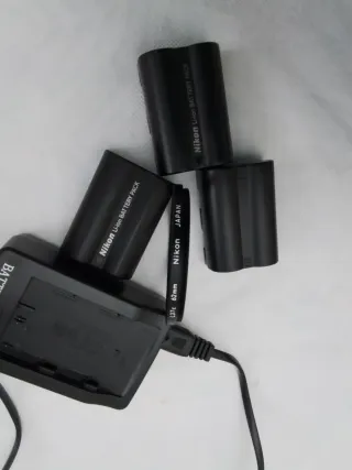 Cámara Digital Nikon D50 + Objetivo AF Nikkor