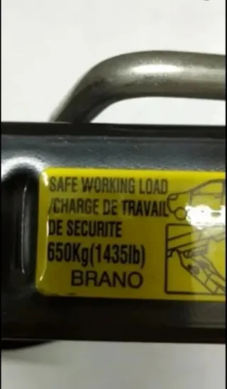 Gato elevador coche y herramientas