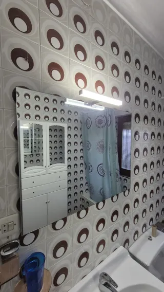 Espejo de baño con marco