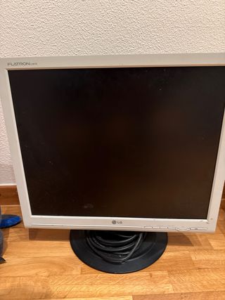 Monitor LG Flatron L1915s Blanco