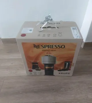 Cafetera Nespresso Vertuo Next Blanca