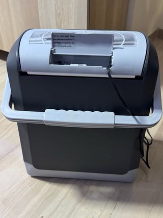 Nevera portátil coche Halford 38cm x 20cm x 50cm