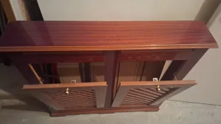 Cubre radiadores de madera