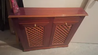 Cubre radiadores de madera