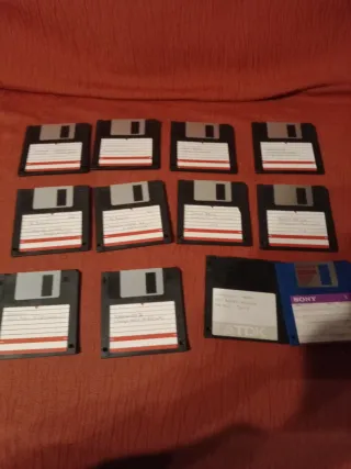 Disquetes con juegos retro