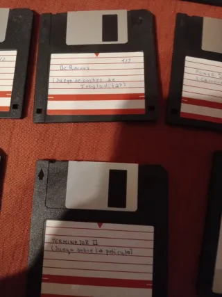 Disquetes con juegos retro