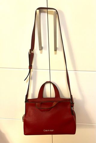 Bolso Calvin Klein Mediano Rojo- Piel Sintética