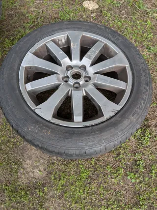 Ruedas Michelin 19 235/55 R 19 con 3000km