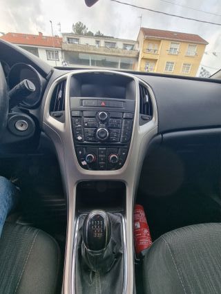 🚗💥 OPEL ASTRA J 1.7 CDTI – 110 CV