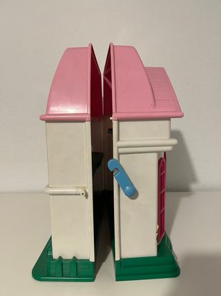 Casa de muñecas con accesorios