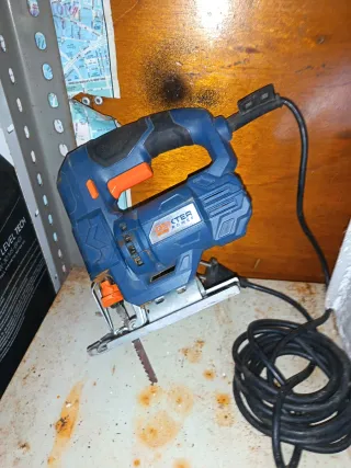 Sierra de calar azul y naranja