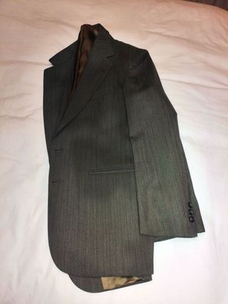 Traje de caballero talla 48