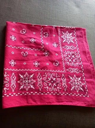 Pañuelo Bandana Rojo y Blanco