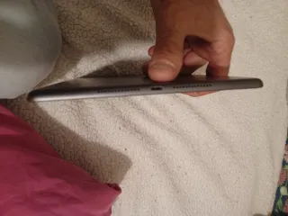 Apple iPad 7ª Gen 32GB Plata