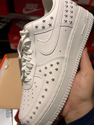 Nike Air Force 1 07 XX Estrellas Talla 43