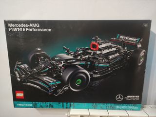LEGO Technic Mercedes-AMG F1 W14 E Performance